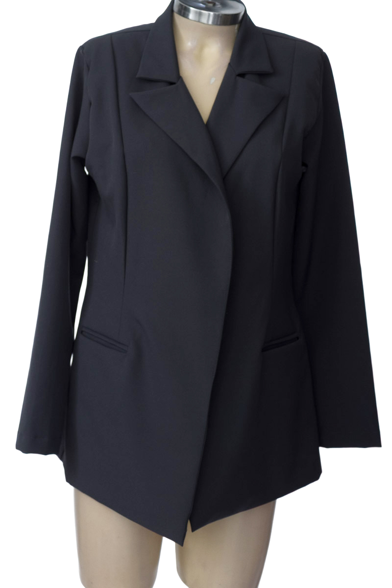 Chaqueta / Abrigo color Gris - Closeando