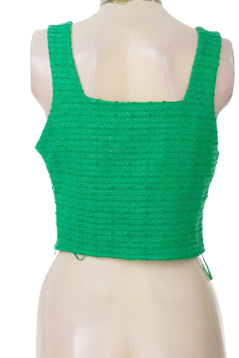 Top / Camiseta color Verde - Zara