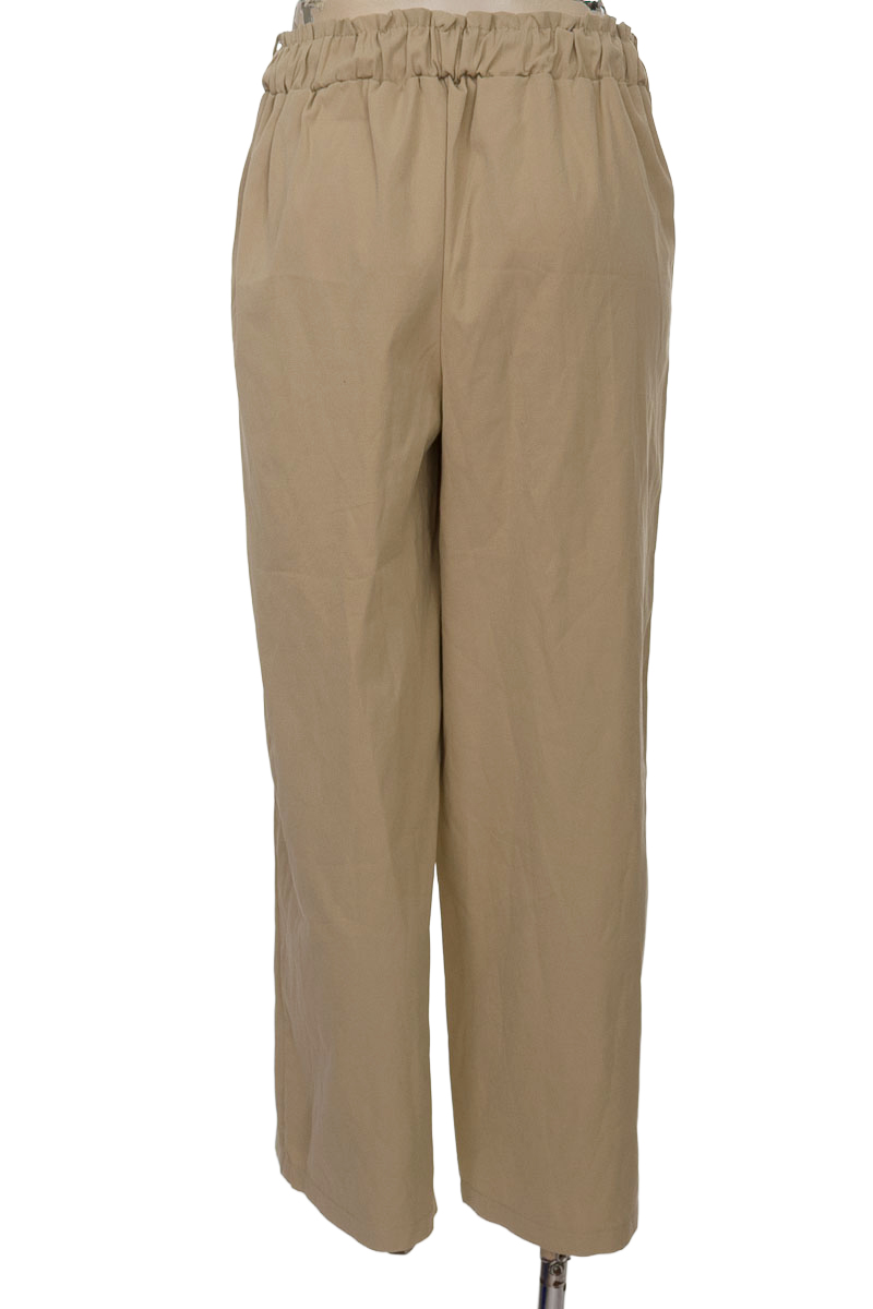 Pantalones color Beige - Closeando