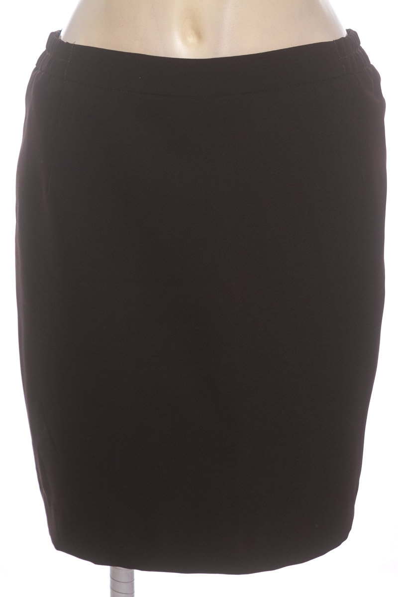 Falda color Negro - TOP IN