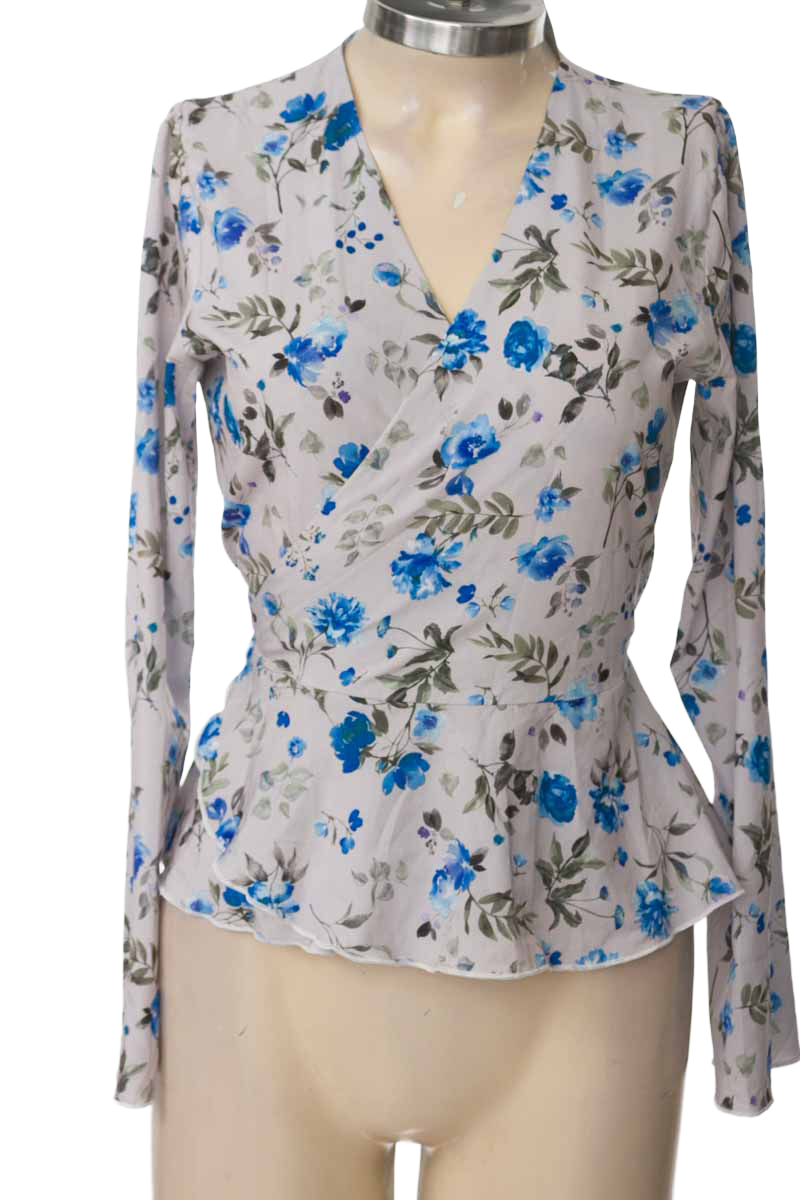 Blusa color Gris - Closeando