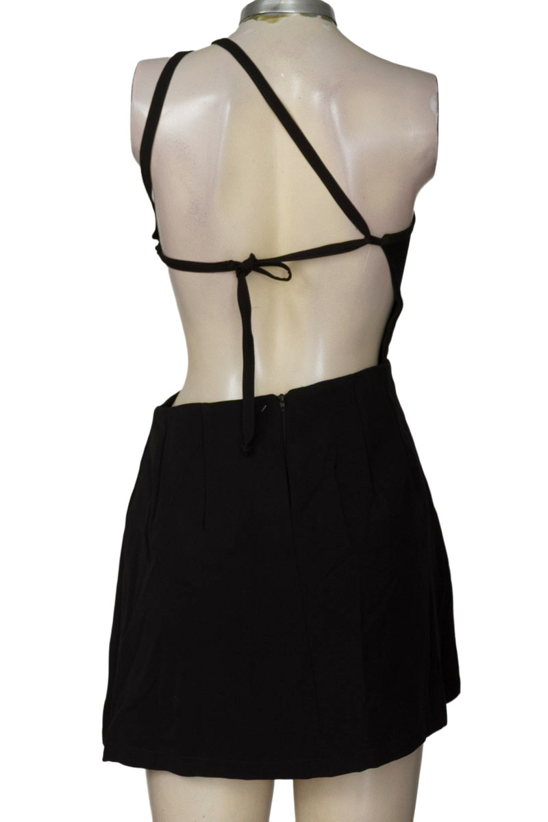 Vestido / Enterizo color Negro - YEN