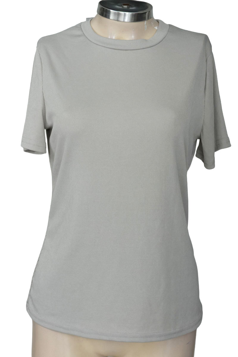 Top / Camiseta color Gris - Closeando