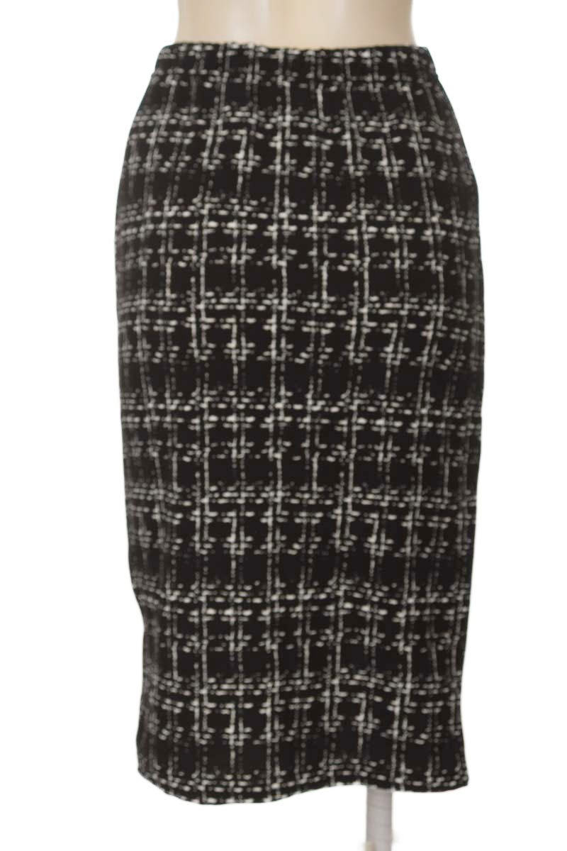 Falda color Negro - Closeando