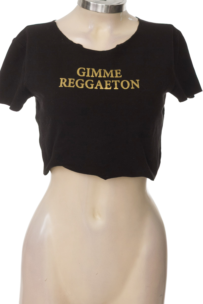 Top / Camiseta color Negro - Zara