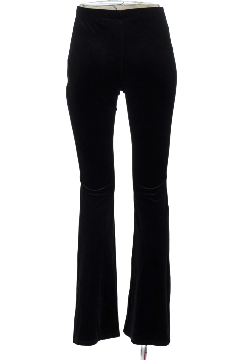 Pantalones color Negro - Divided by H&M
