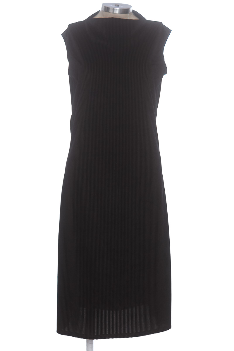 Vestido / Enterizo color Negro - Loguin