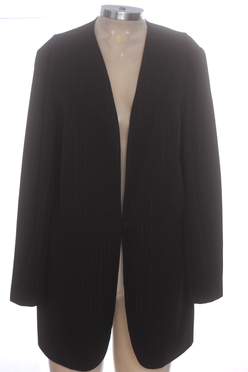 Chaqueta / Abrigo color Negro - Mercy