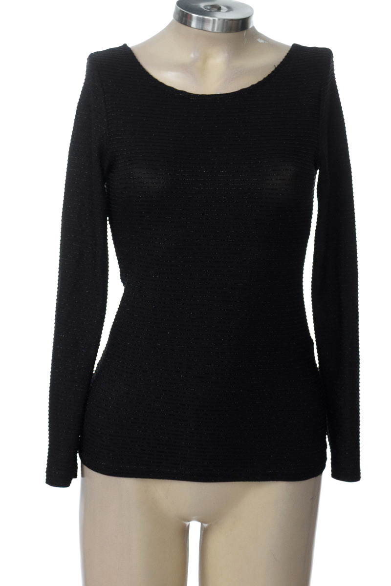 Top / Camiseta color Negro - NAF NAF