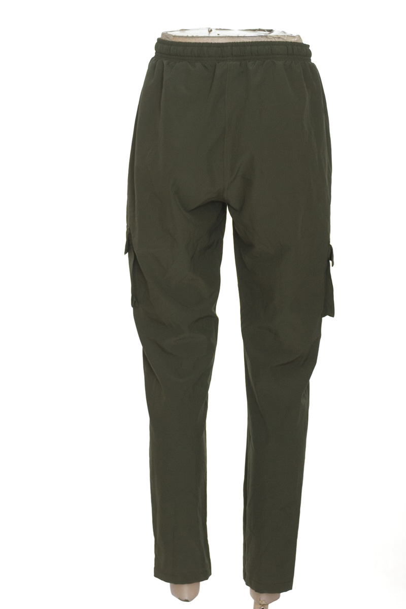 Pantalones color Verde - Belife
