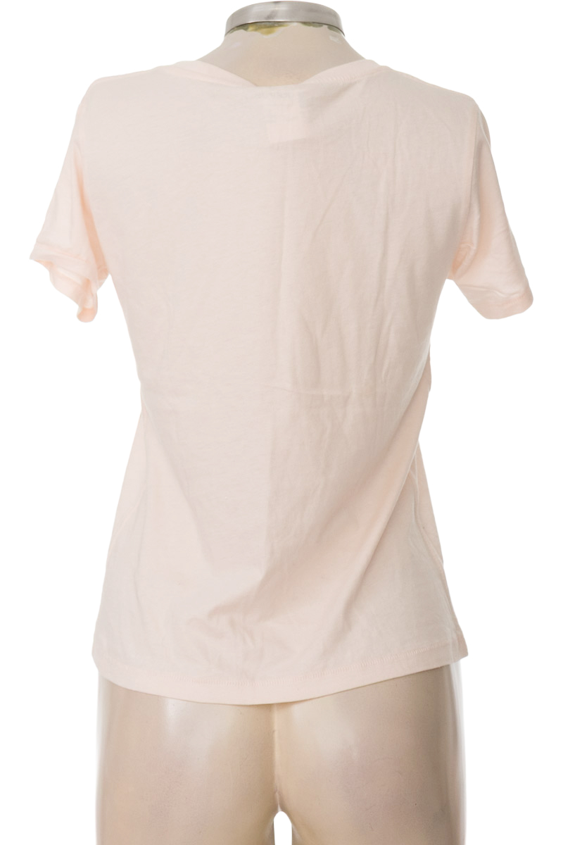 Top / Camiseta color Rosado - For The Republic