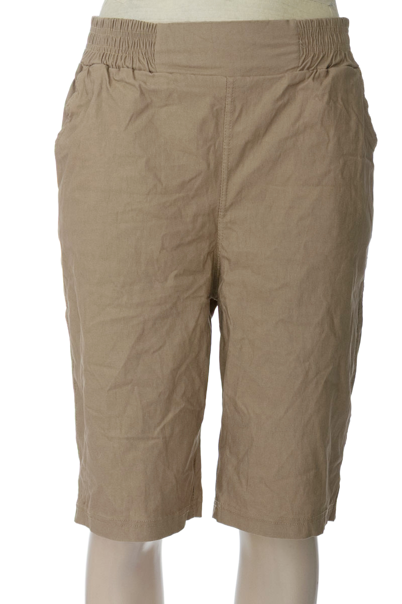 Short color Beige - Closeando