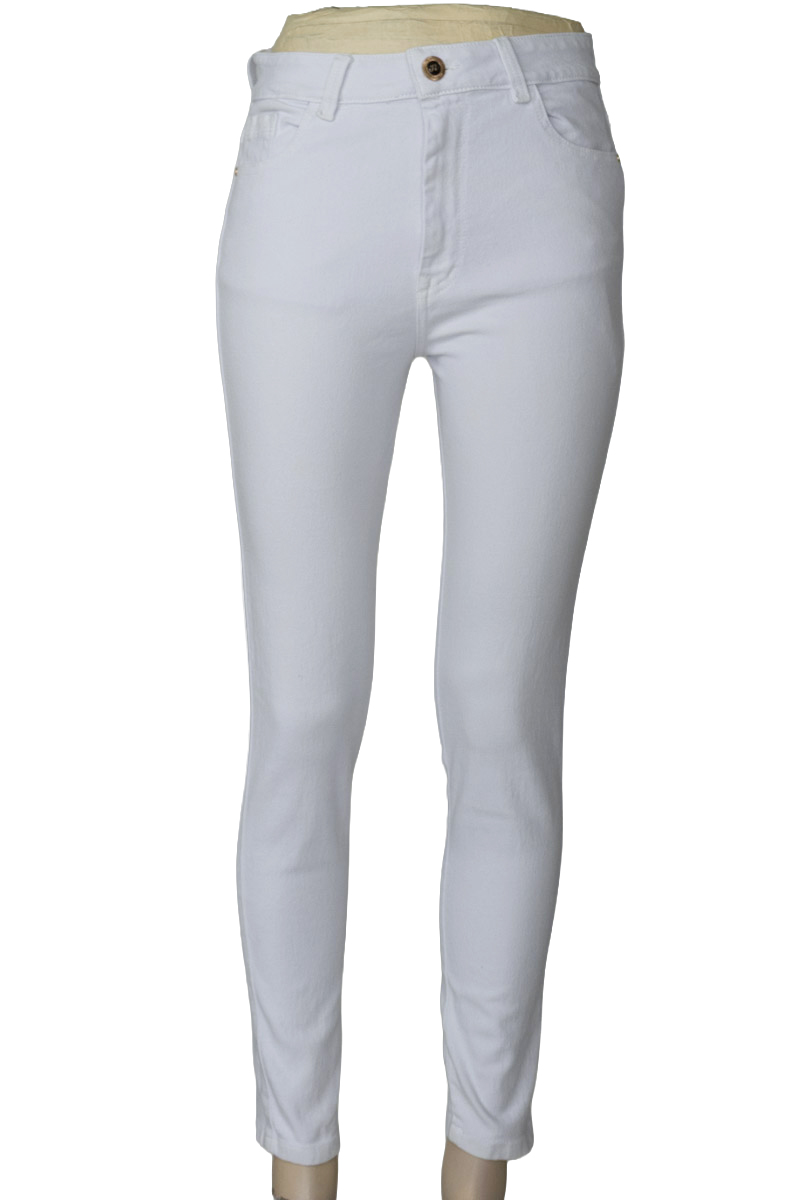 Pantalones color Blanco - Closeando