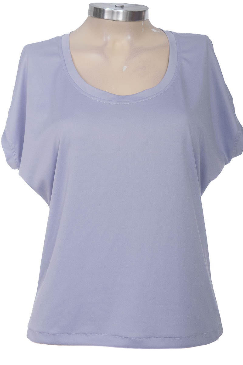 Ropa Deportiva / Salida de Baño color Lila - Fratta