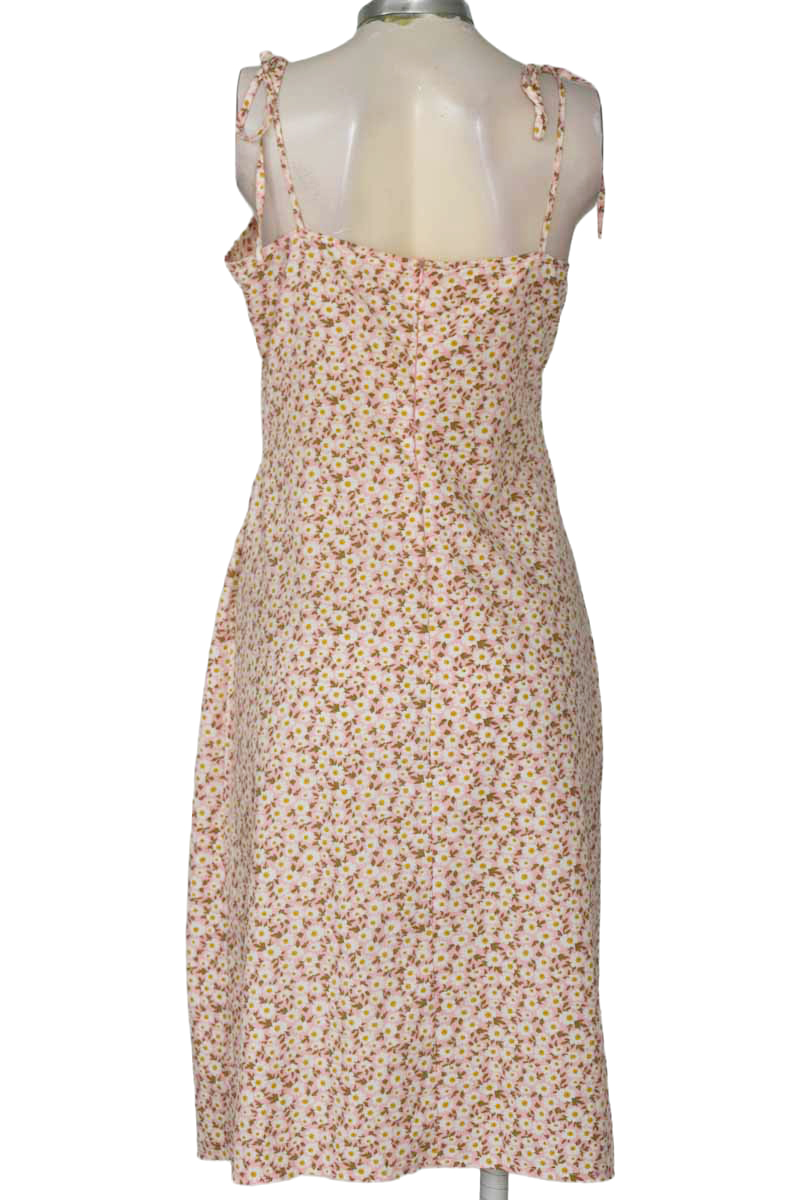 Vestido / Enterizo color Rosado - Closeando