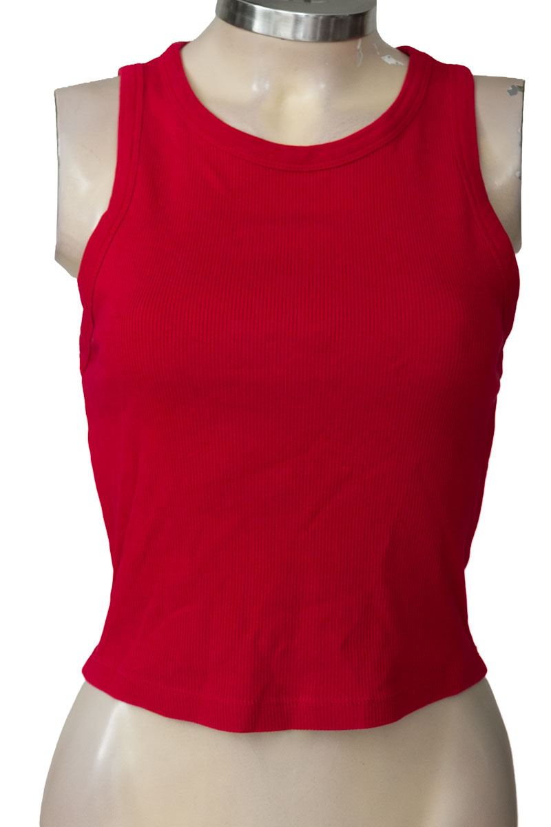 Top / Camiseta color Rojo - Bershka