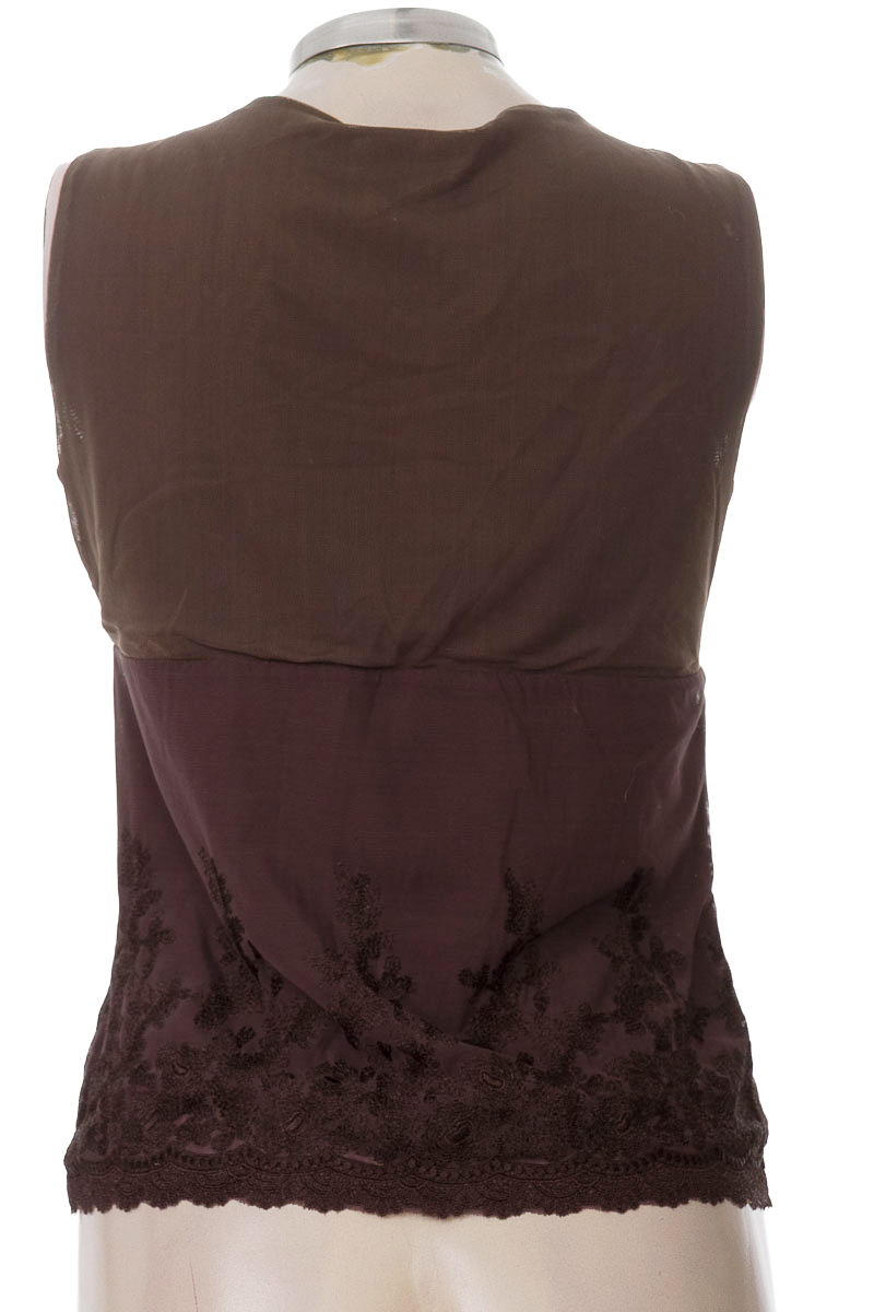 Top / Camiseta color Café - Talbots