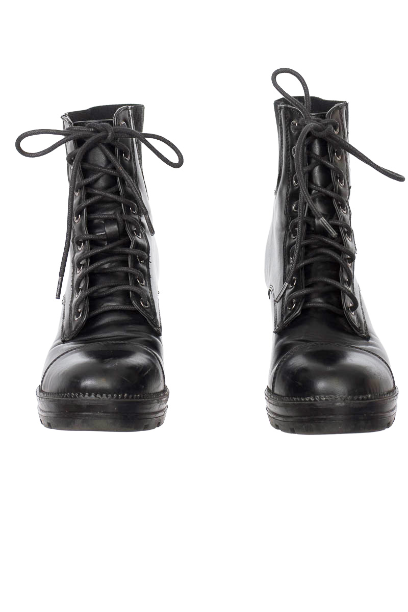 Zapatos color Negro - BRASH