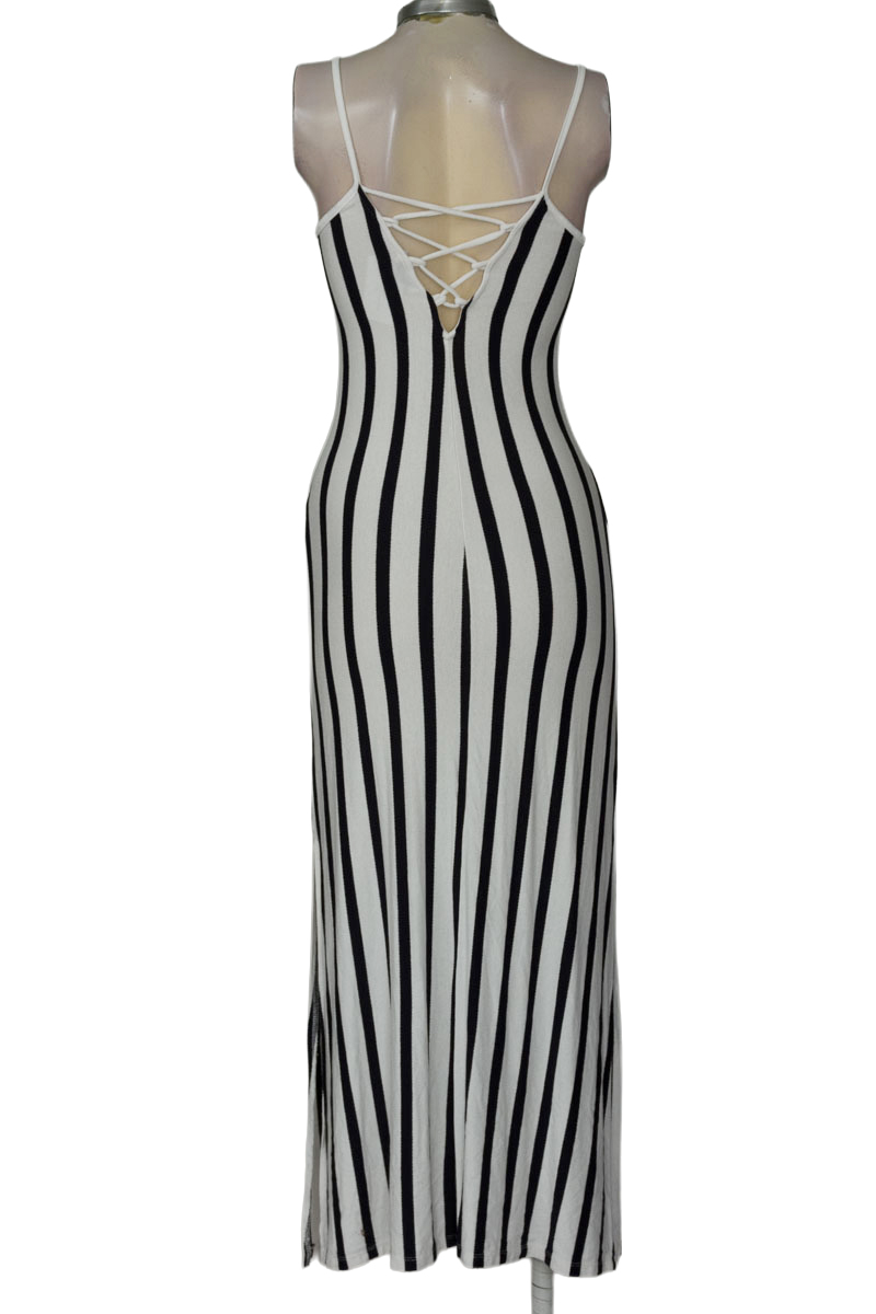 Vestido / Enterizo color Blanco - Bershka