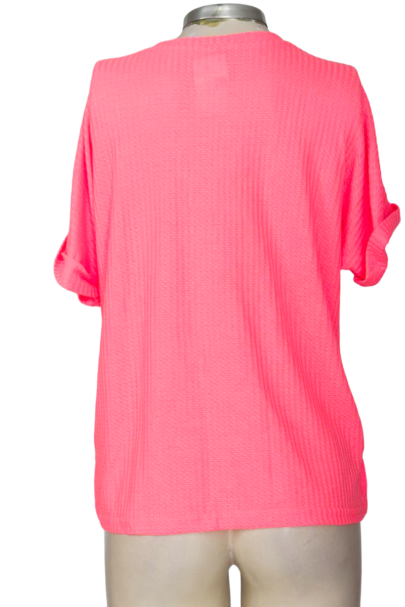 Top / Camiseta color Fucsia - Closeando