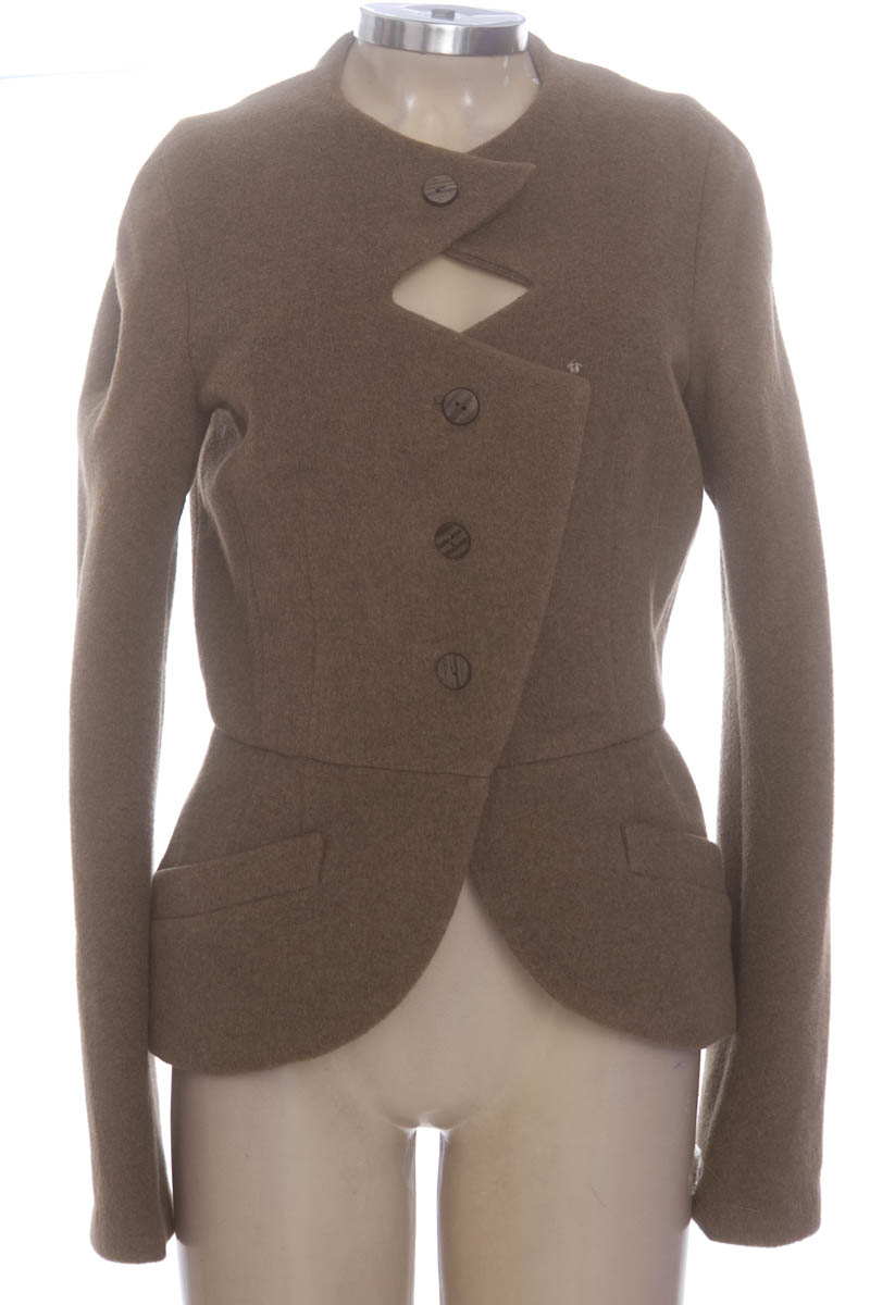 Chaqueta / Abrigo color Café - Closeando