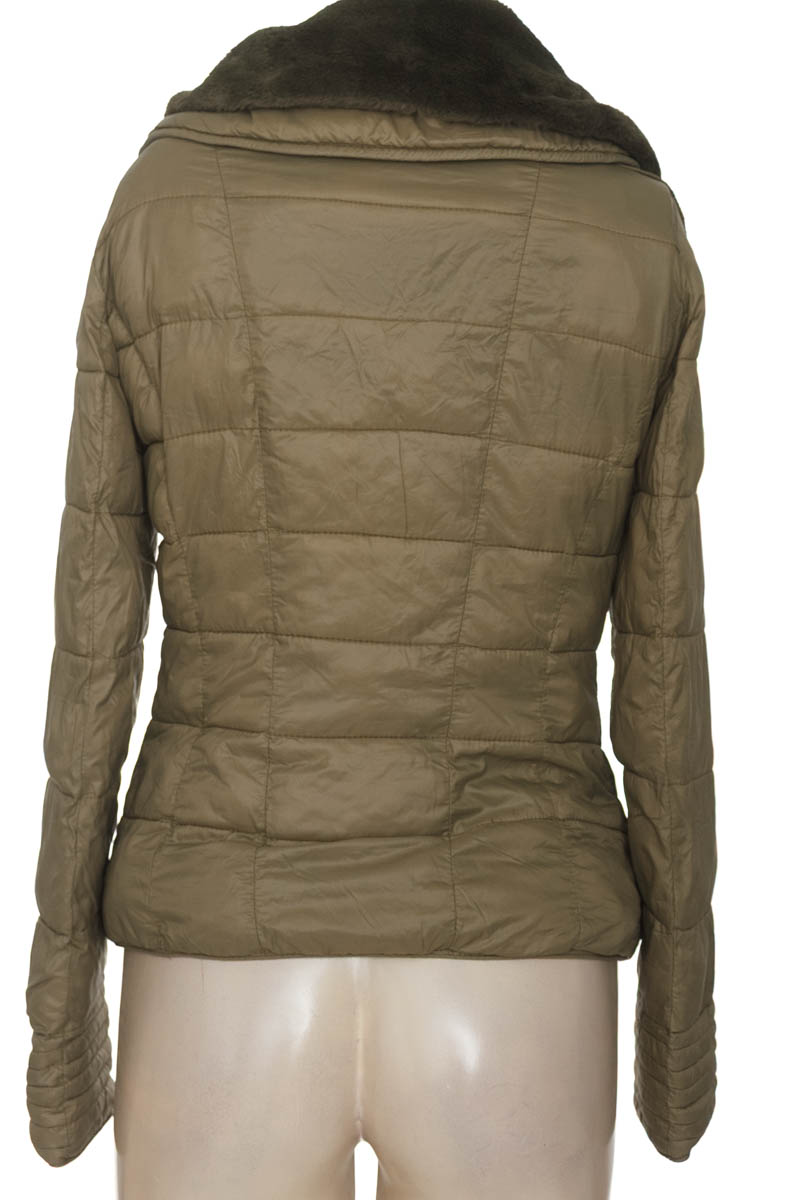 Chaqueta / Abrigo color Verde - ELA