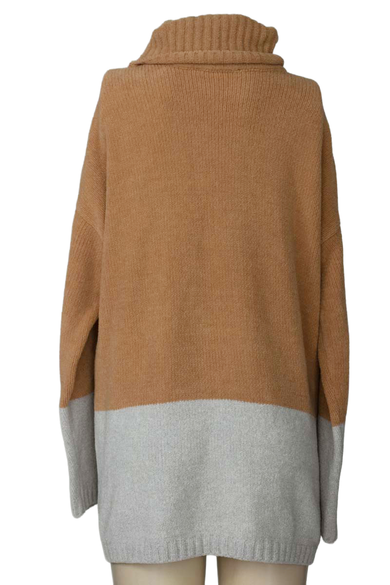 Sweater color Beige - BCBG