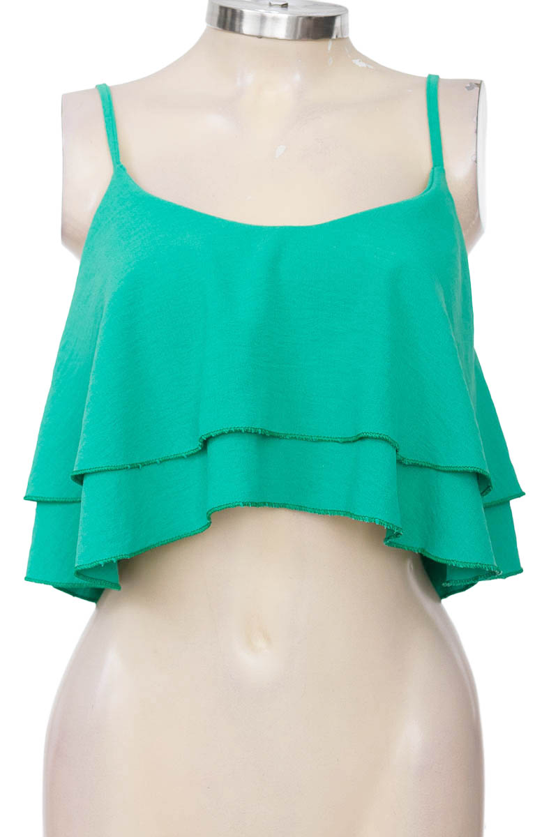Top / Camiseta color Verde - Closeando