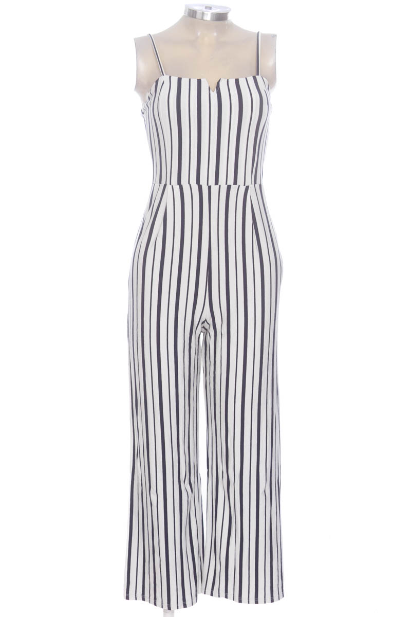 Vestido / Enterizo color Blanco - Bershka