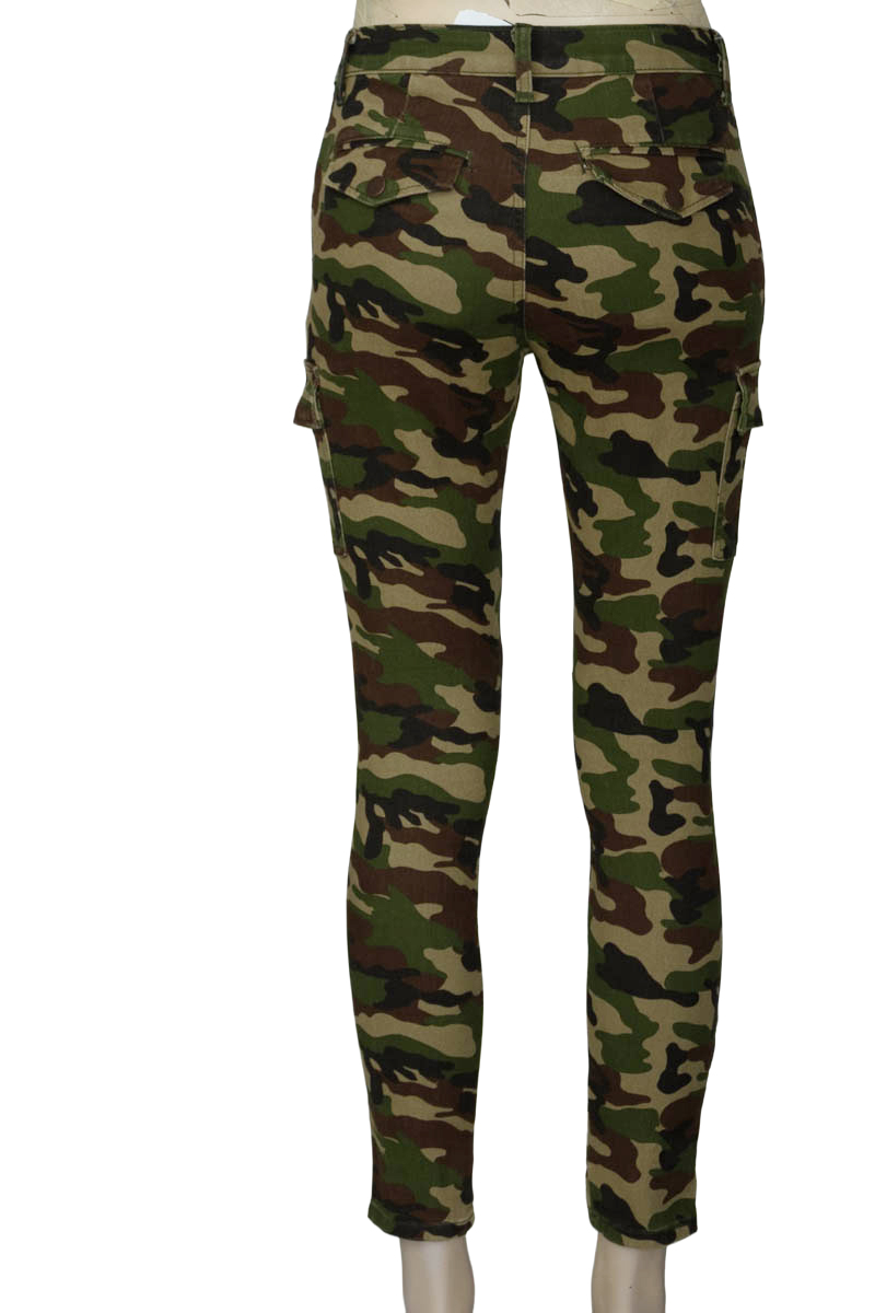 Pantalones color Verde - Forever 21