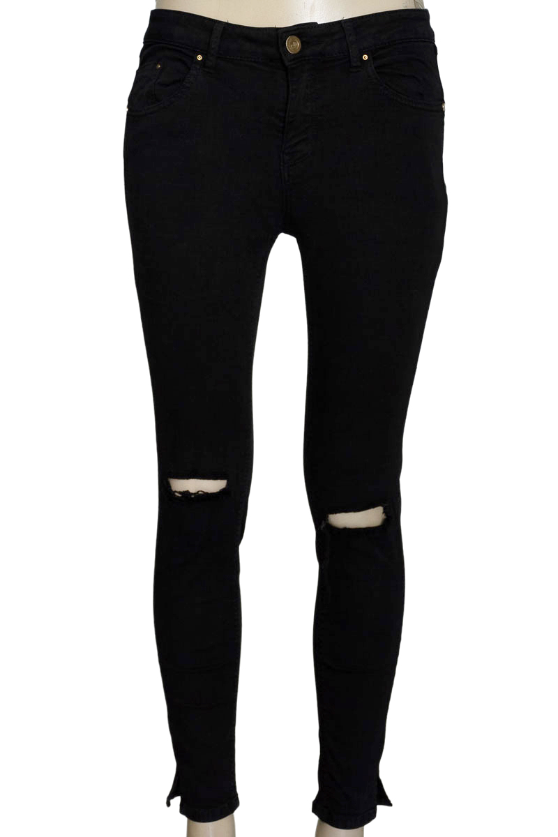 Pantalones color Negro - Stradivarius
