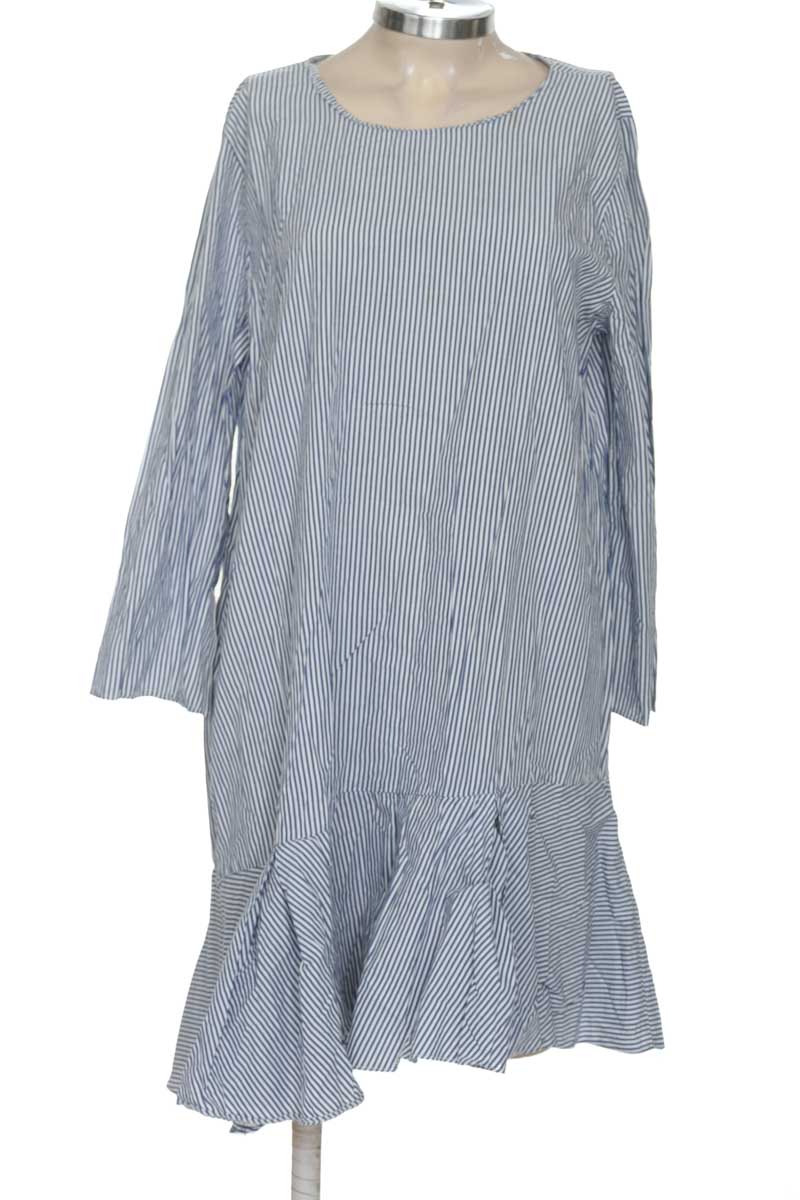 Vestido / Enterizo color Azul - Zara