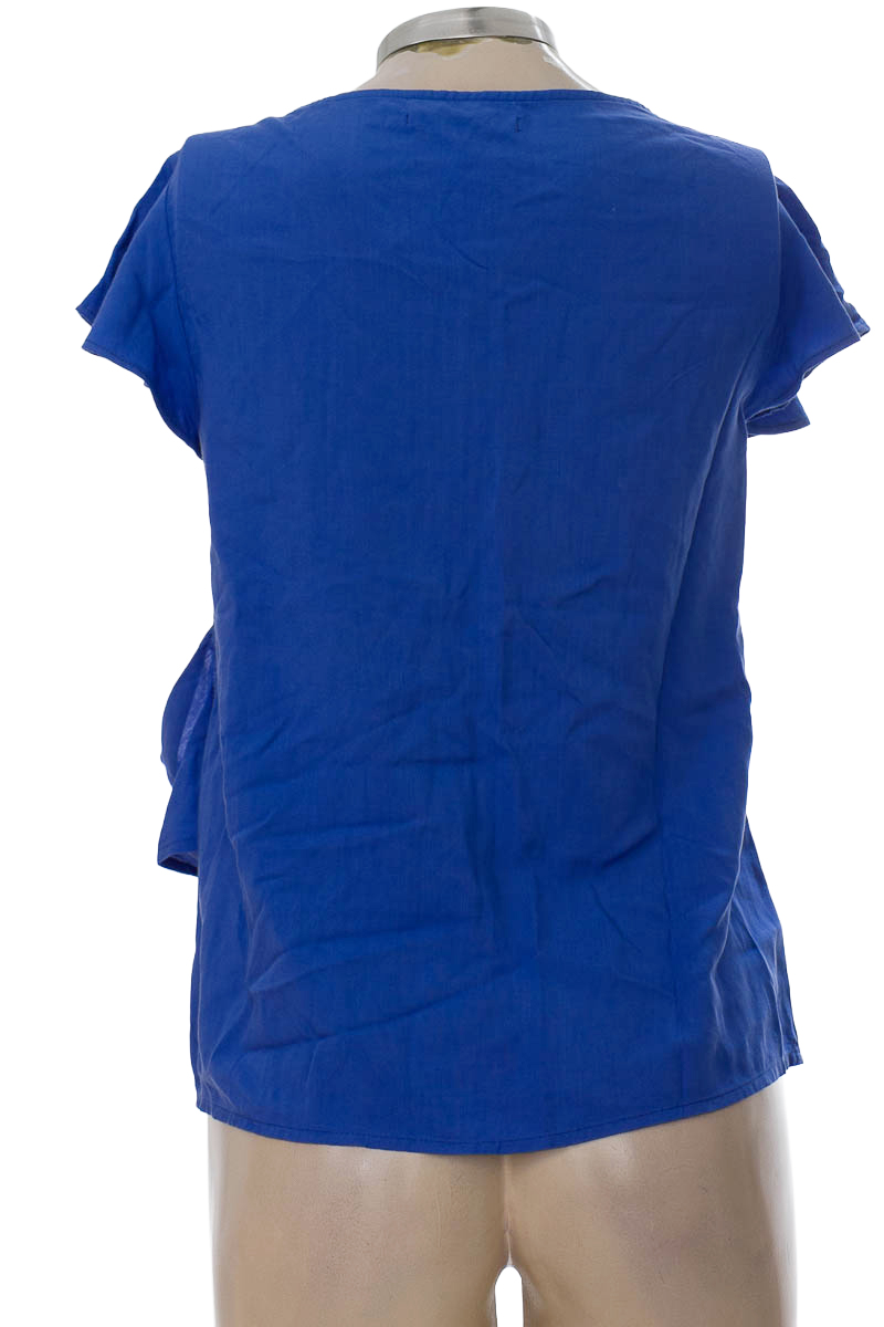Blusa color Azul - Basement