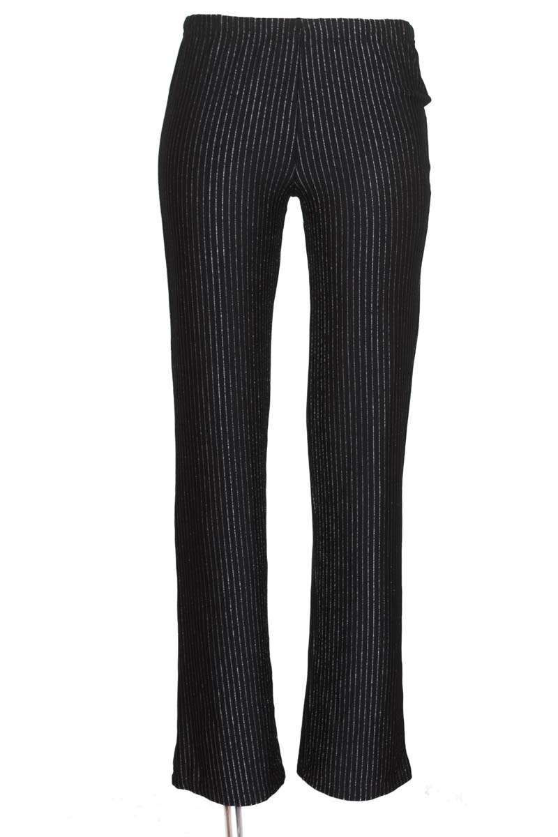 Pantalones color Negro - Closeando