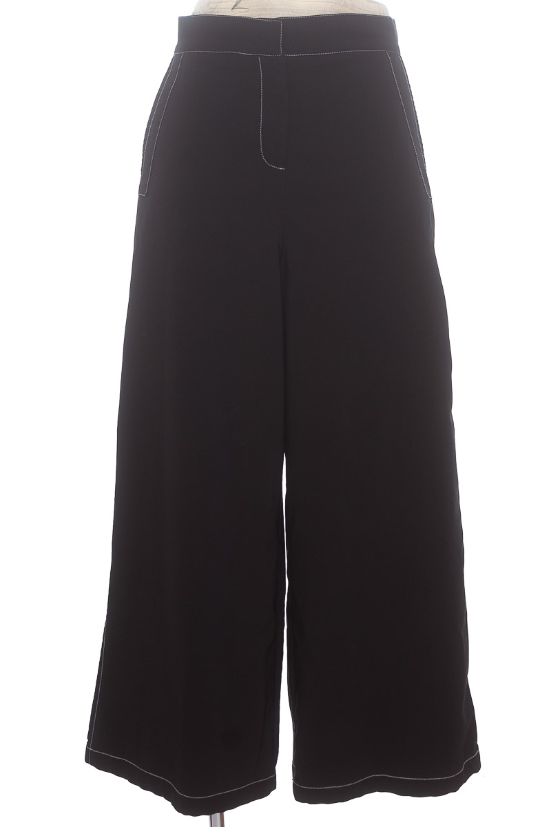 Pantalones color Negro - Review