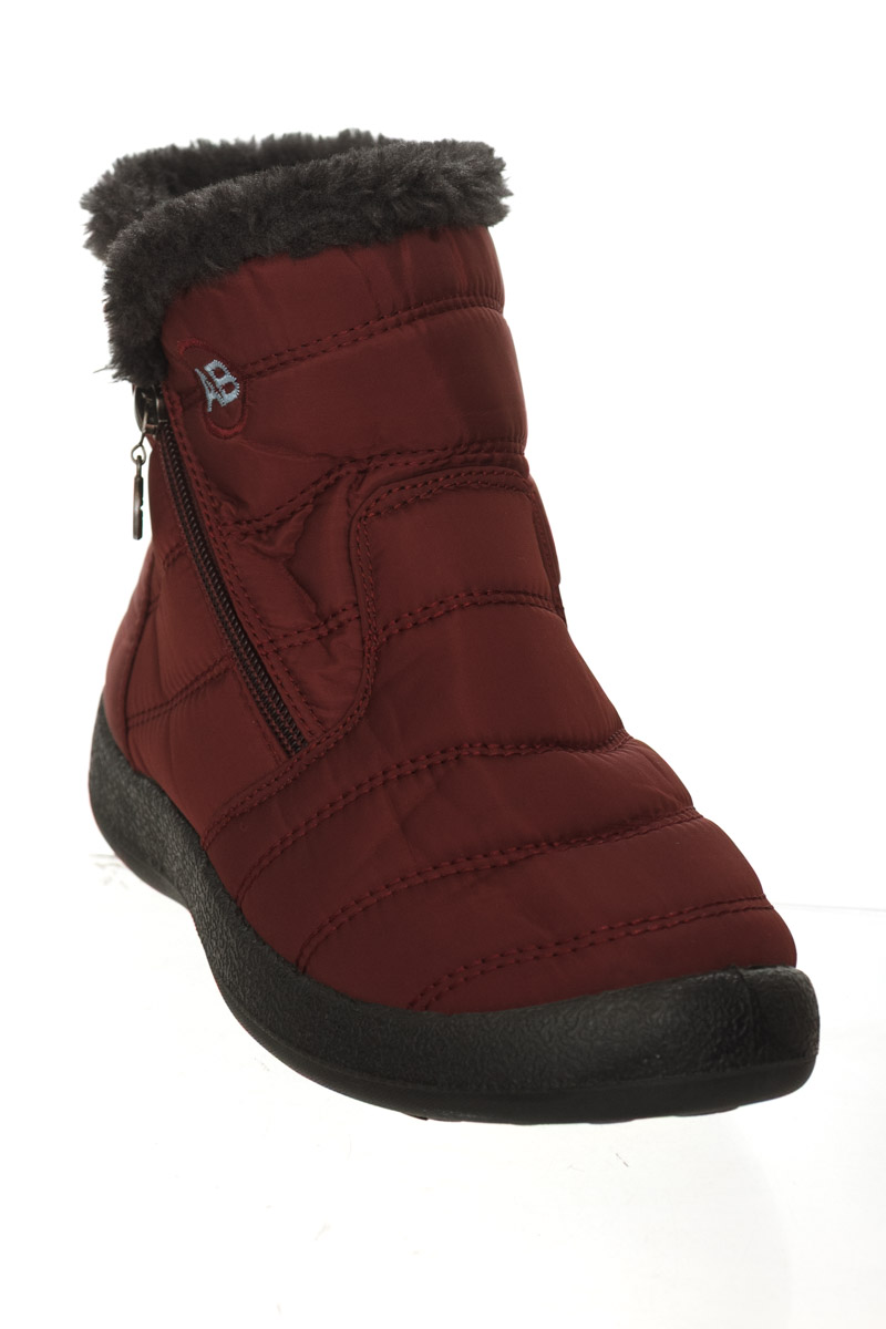 Zapatos color Vinotinto - Closeando