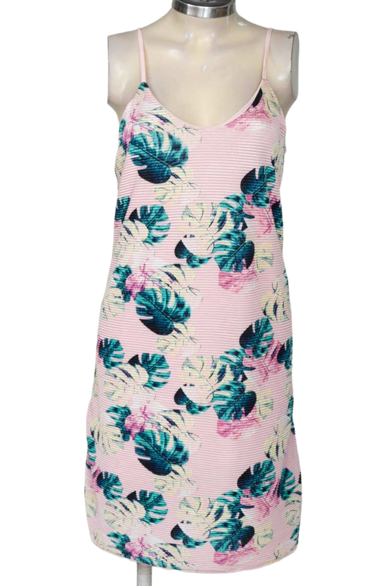 Vestido / Enterizo color Rosado - Rifle