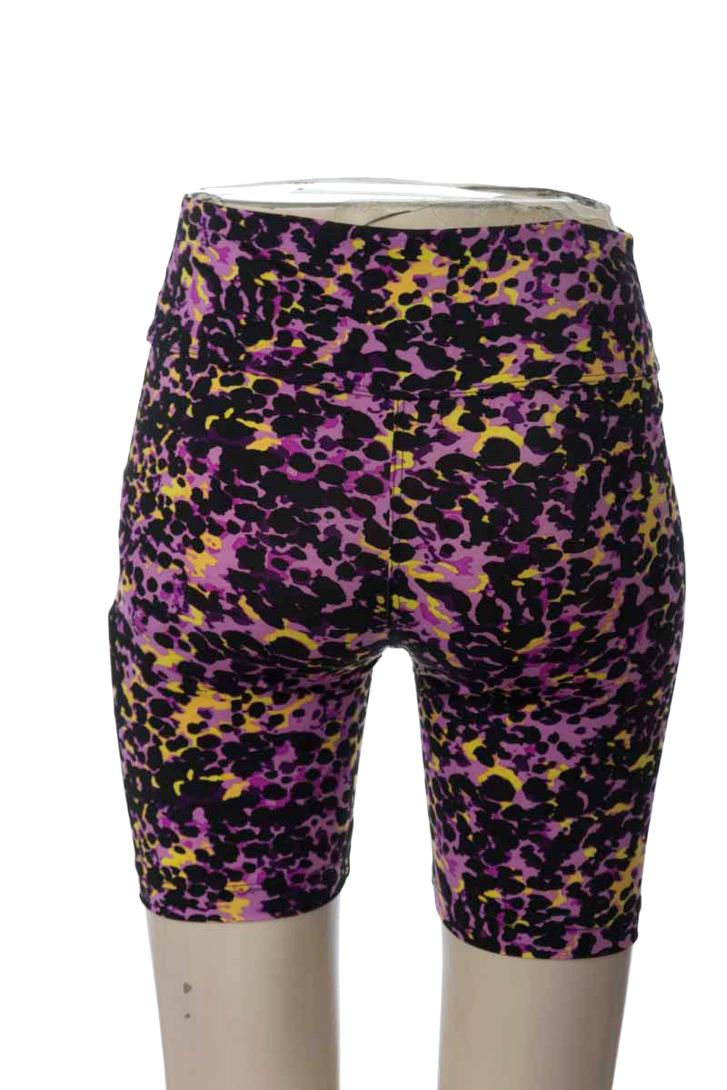 Ropa Deportiva / Salida de Baño color Lila - Closeando