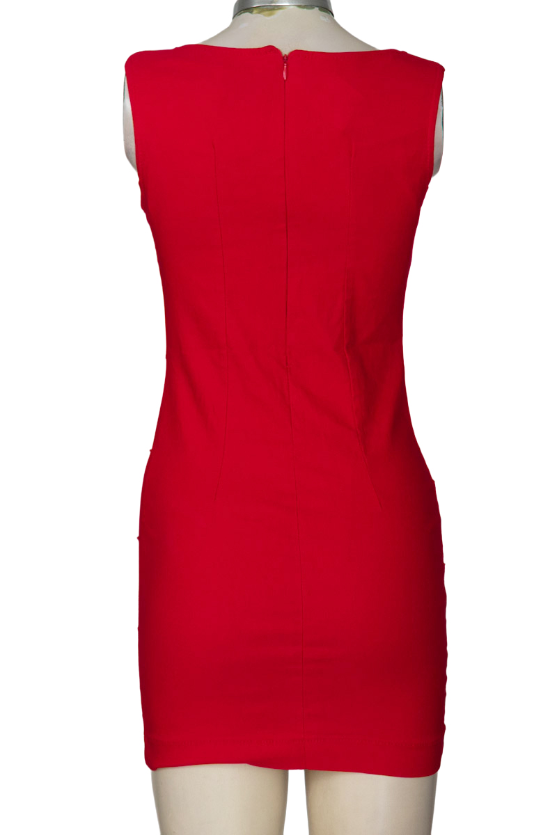 Vestido / Enterizo color Rojo - María Dulfay
