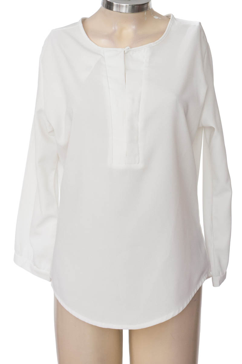 Blusa color Blanco - Closeando