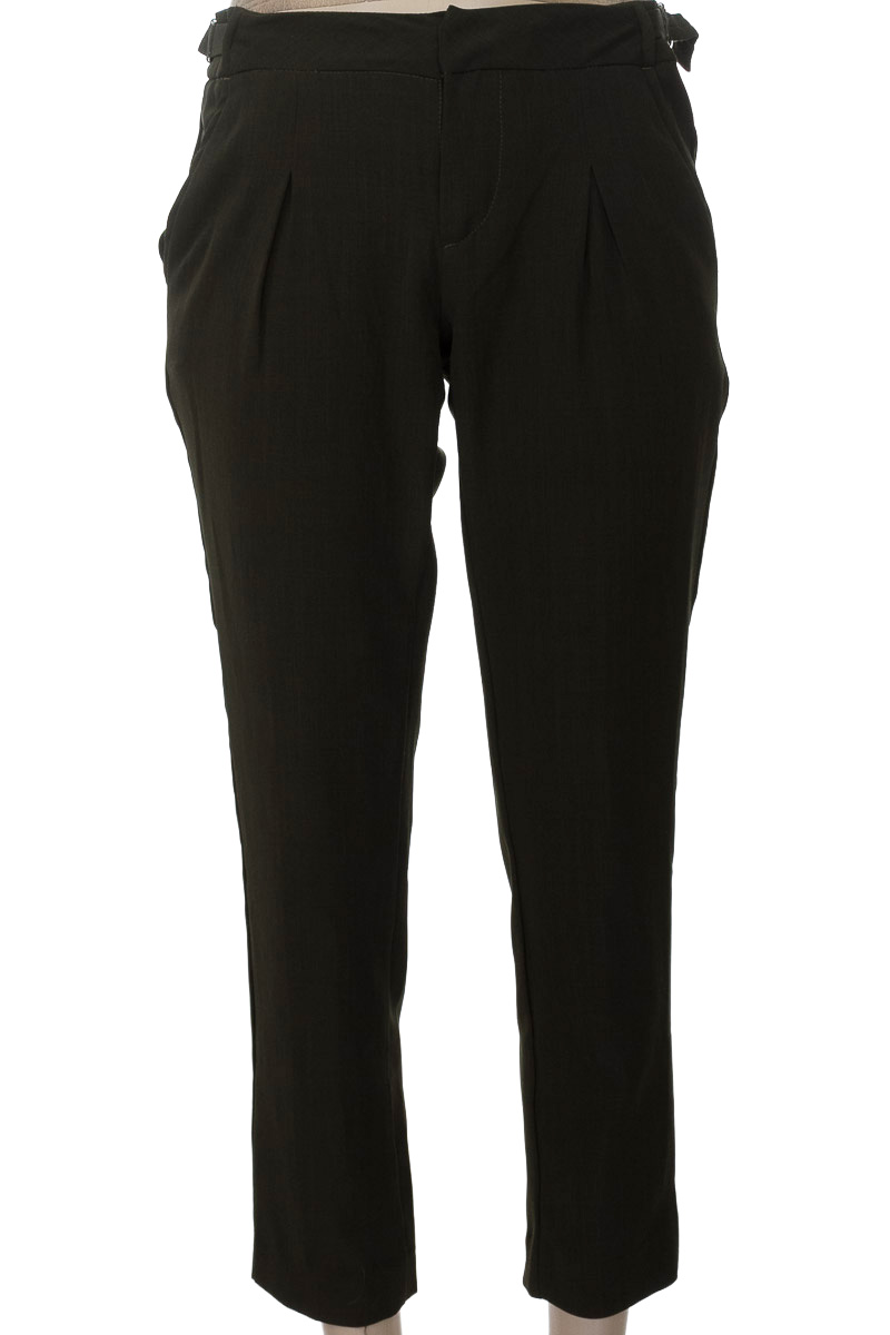 Pantalones color Verde - Chevignon