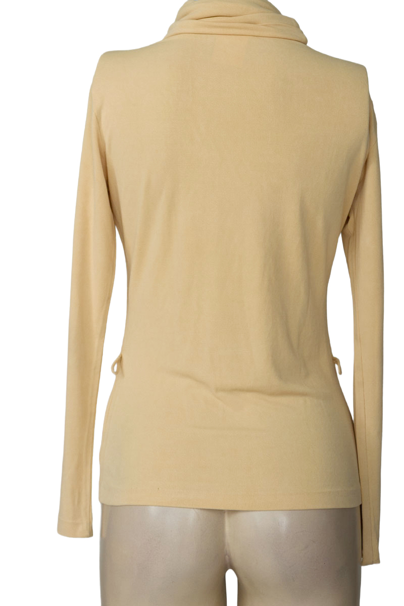 Sweater color Beige - Maria Elena Villamil