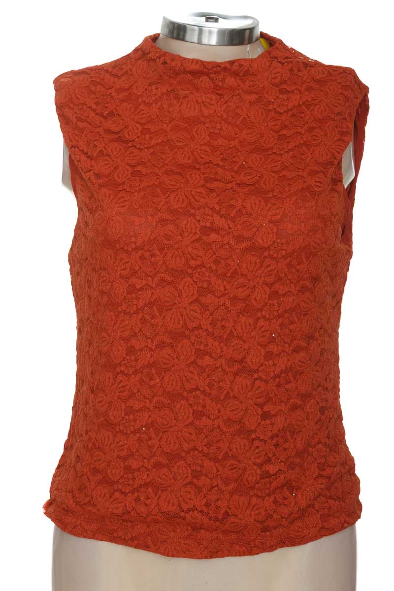 Top / Camiseta color Café - Motf