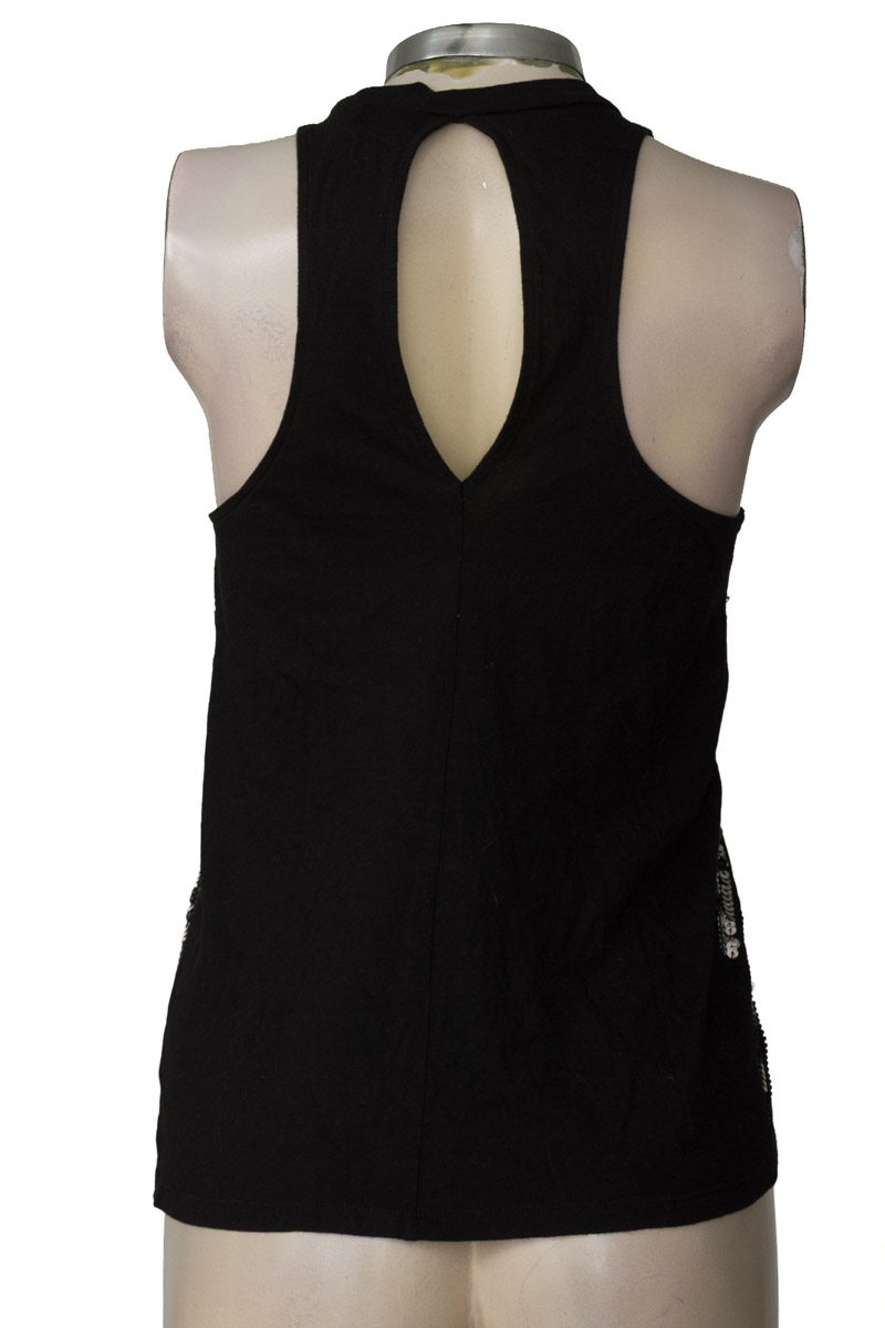 Top / Camiseta color Negro - Express