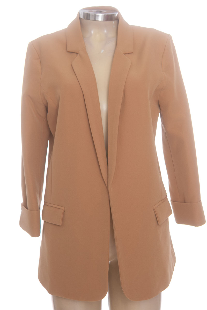 Chaqueta / Abrigo color Beige - Basement