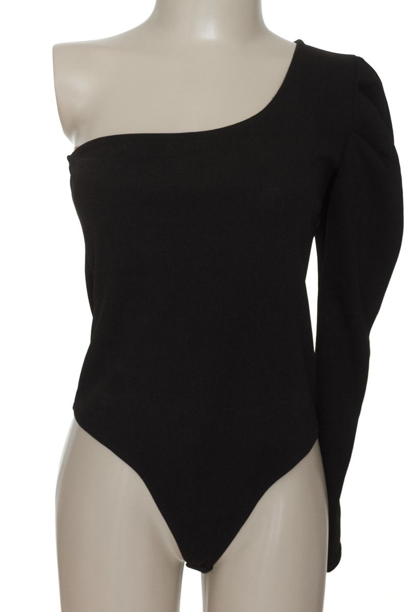 Top / Camiseta color Negro - Mossimo
