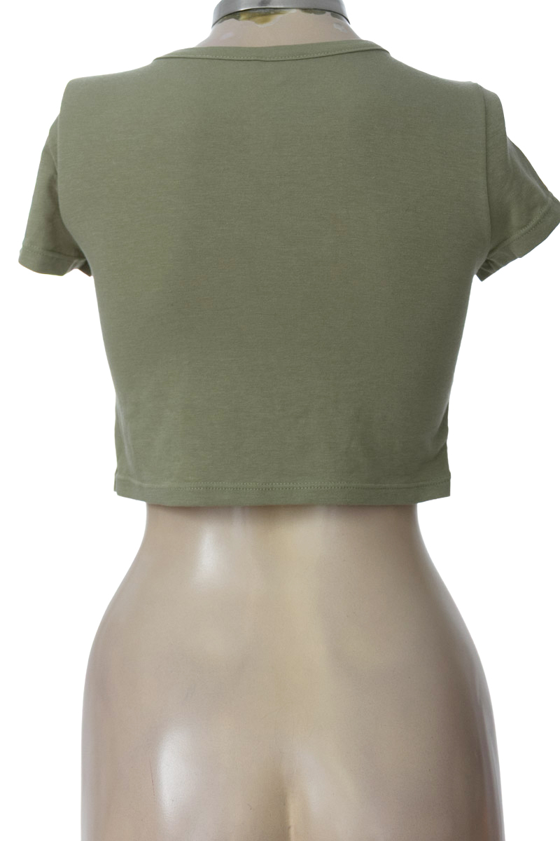 Top / Camiseta color Verde - Loguin