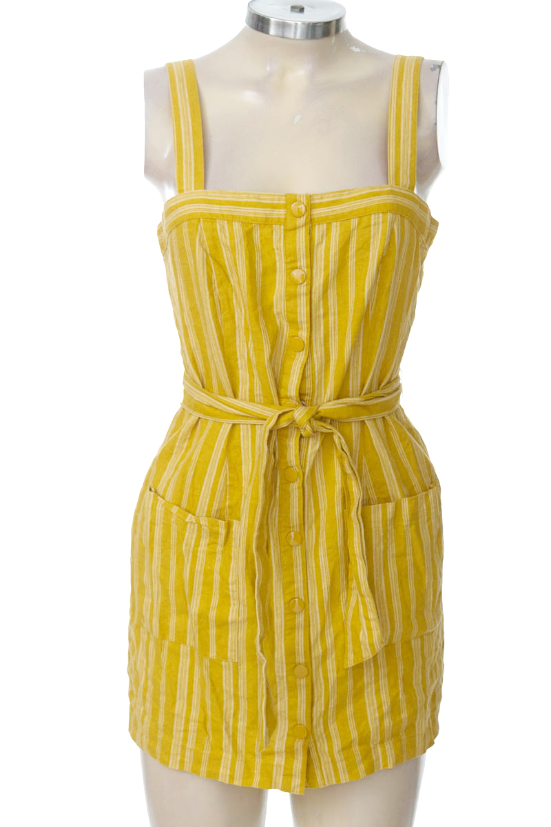 Vestido / Enterizo color Mostaza - Forever 21