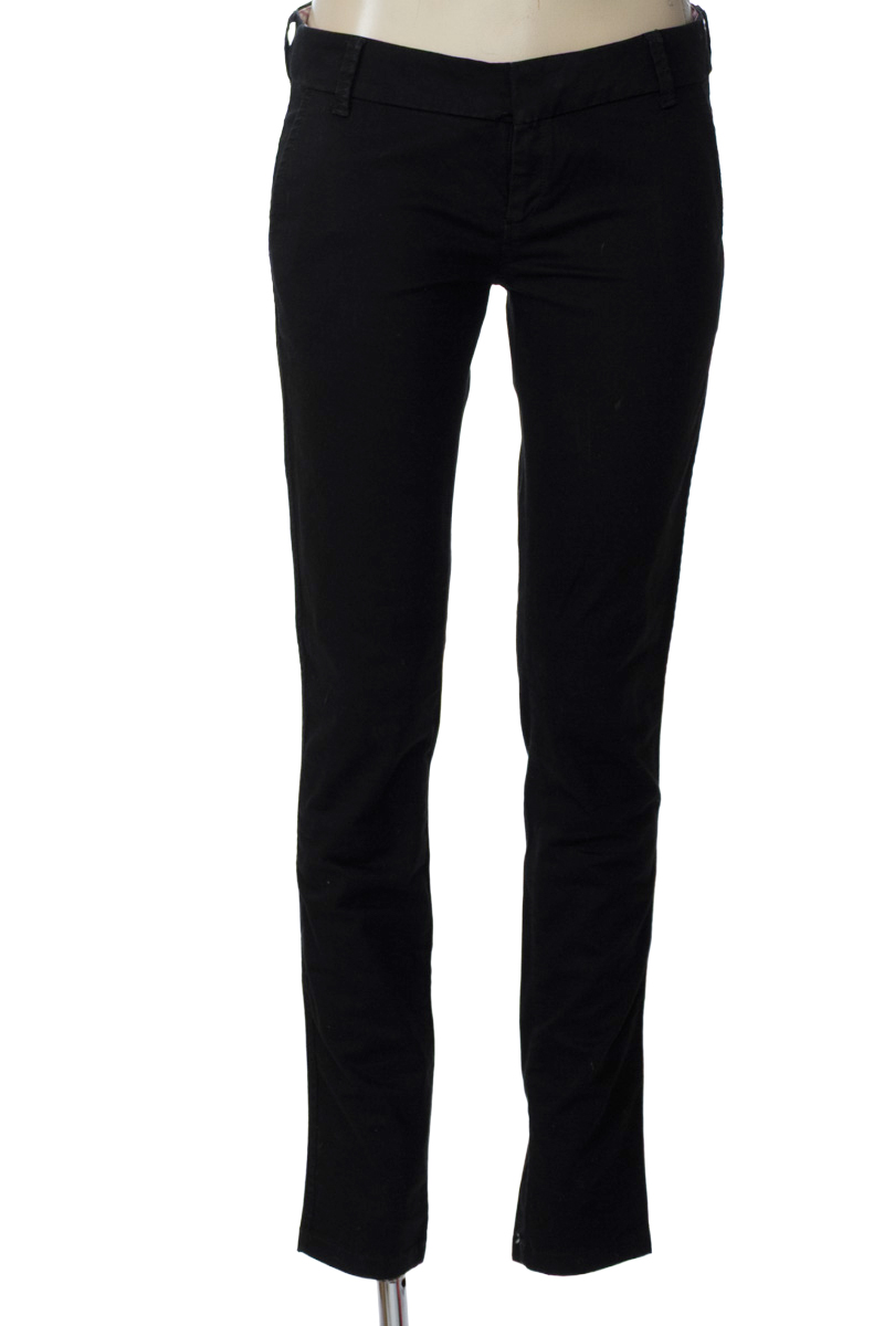 Pantalones color Negro - Gef