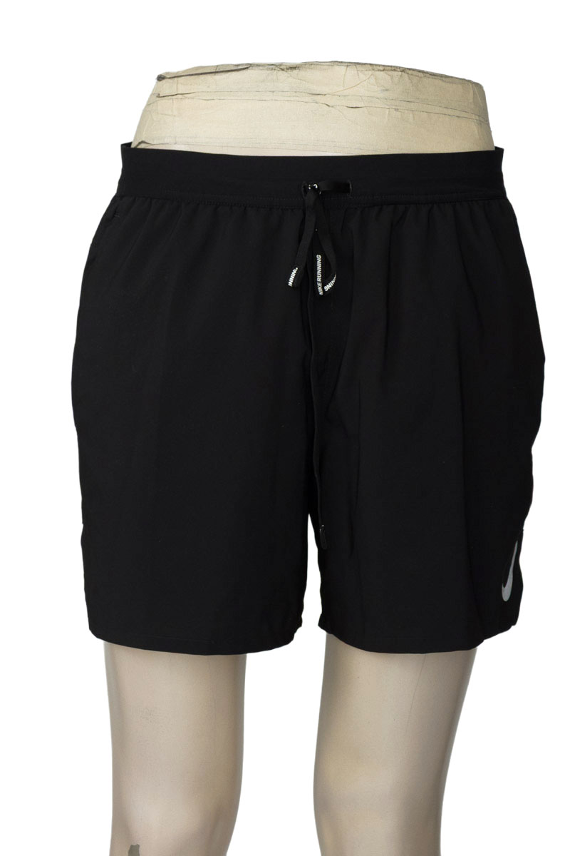 Ropa Deportiva / Salida de Baño color Negro - Nike